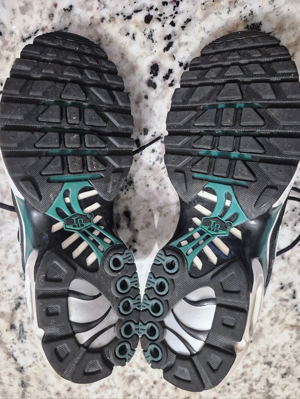 Nike Air Max Plus Men's Black and Teal Athletic Shoes - Picture 3 of 5